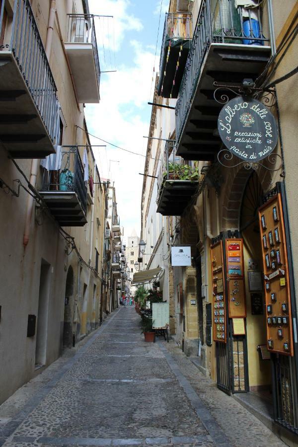Di Fronte Al Museo Apartman Cefalù Kültér fotó